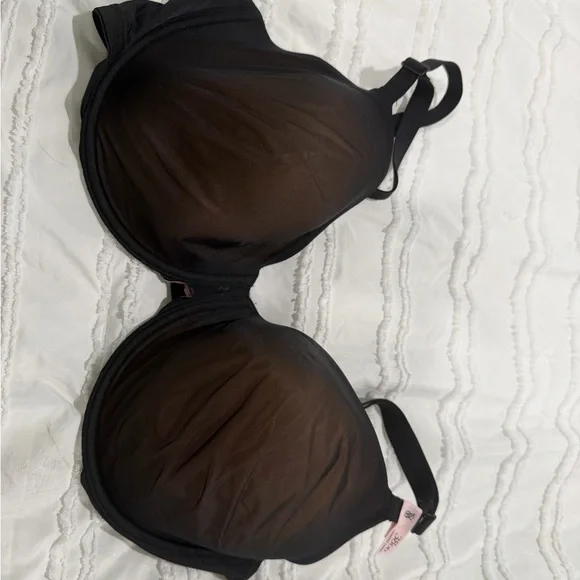 Victoria Secret Angelight Full-Coverage Spacer Bra - Picture 4 of 7